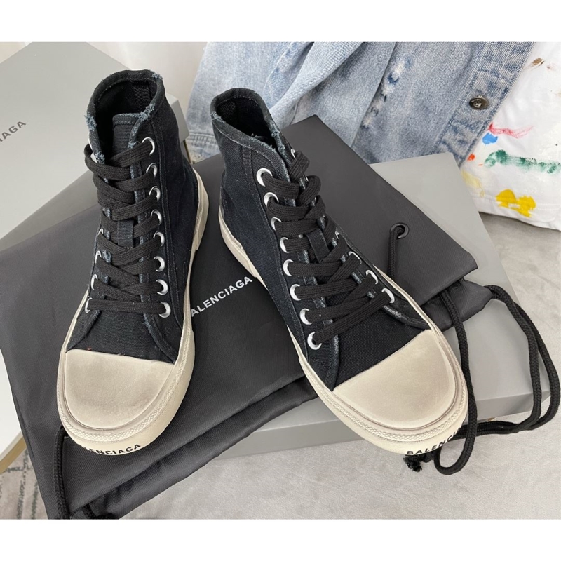 Balenciaga Casual Shoes